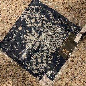 Frye Bandana
